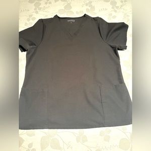 Women’s XL Mandala black scrub top